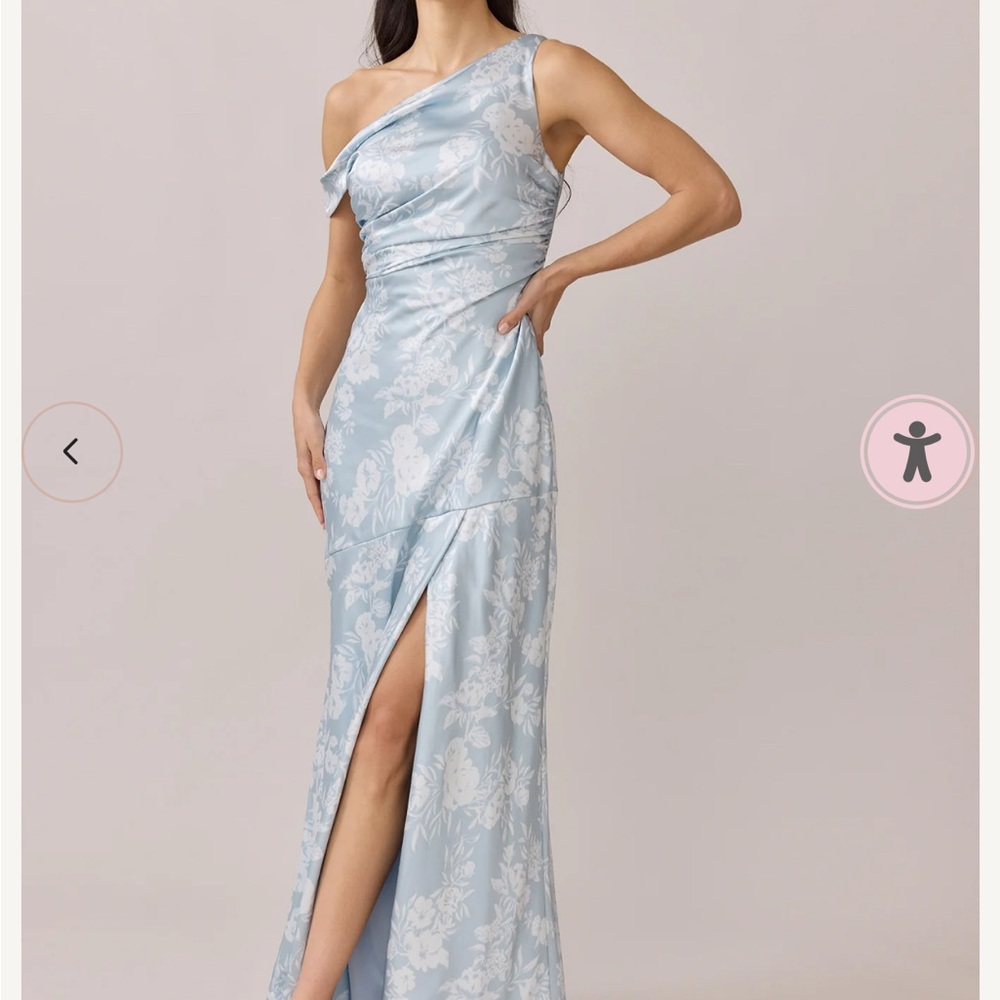 Revelry Livvy Satin Dress - Sky Blue Bouquet